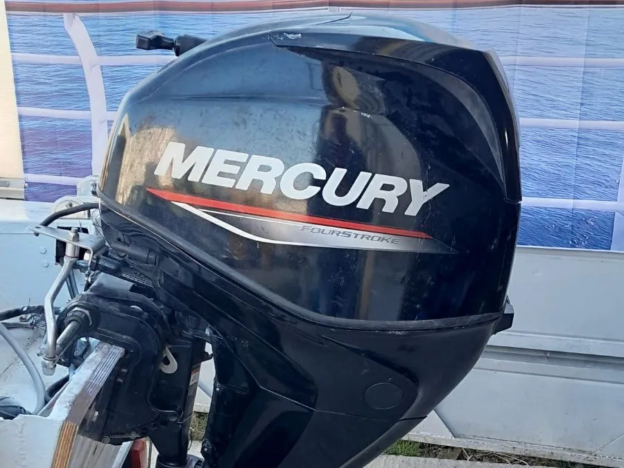 Извънбордов двигател MERCURY - F25 E EFI 